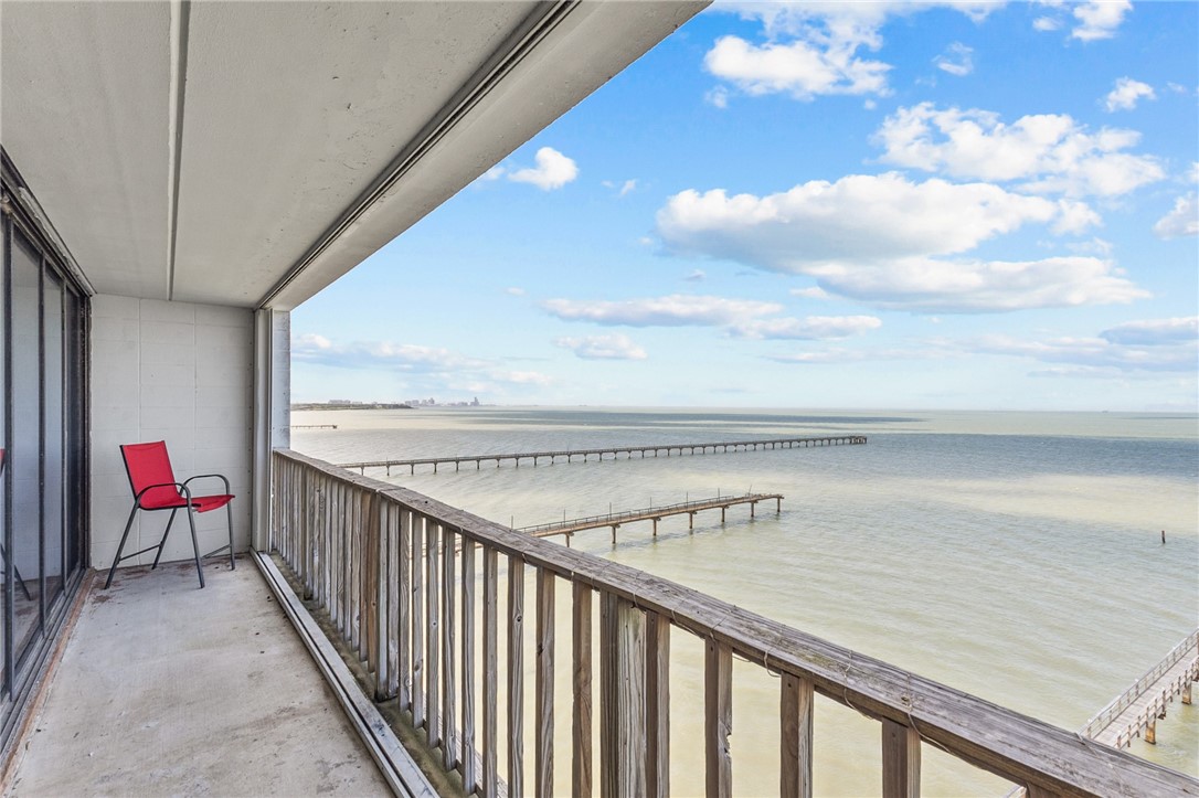 4334 Ocean Drive 704 Corpus Christi TX 78412
