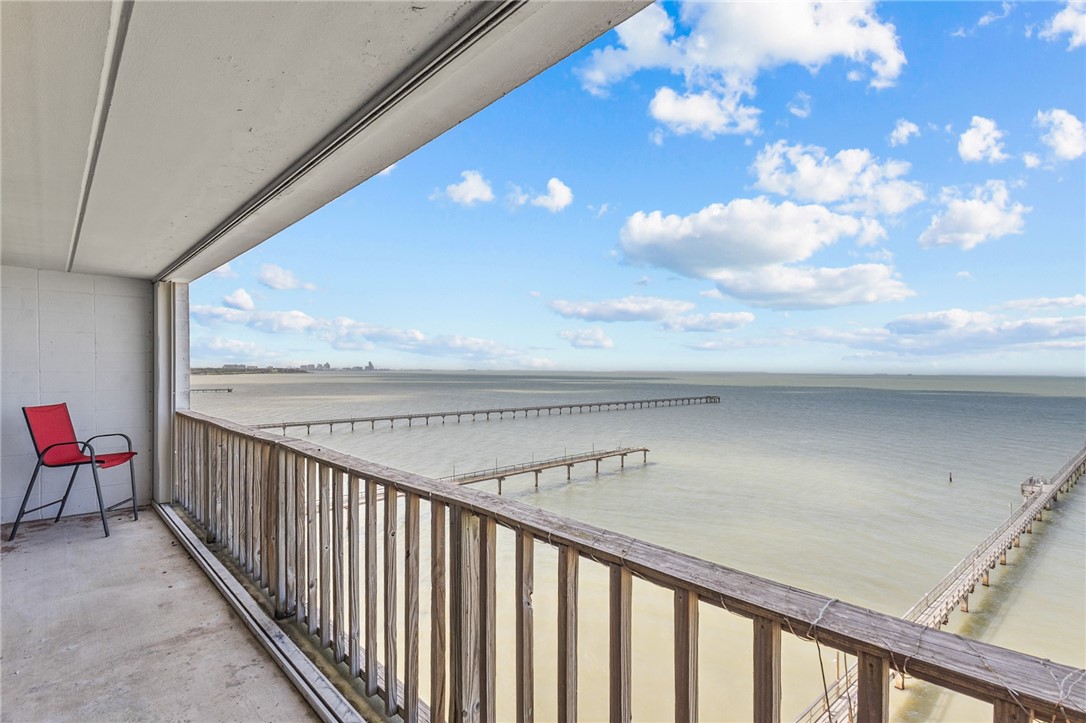 4334 Ocean Drive 704 Corpus Christi TX 78412