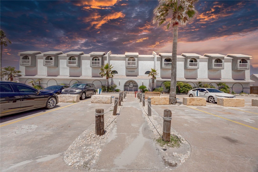 14825 Windward Drive 111 Corpus Christi TX 78418