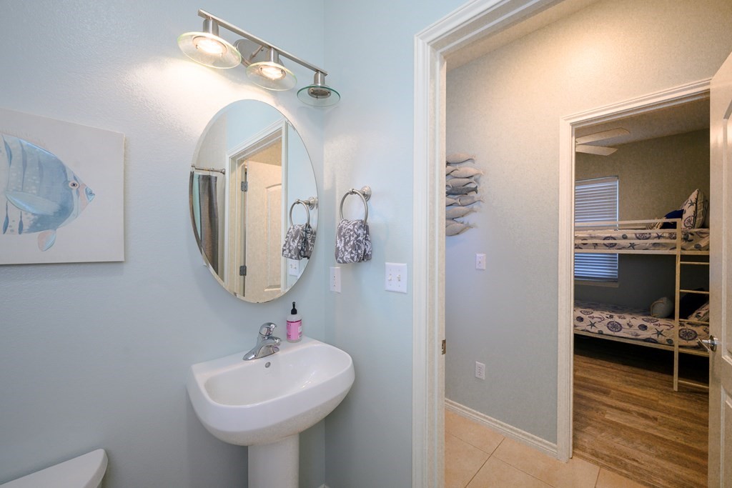 28 Sandollar Street Rockport TX 78382