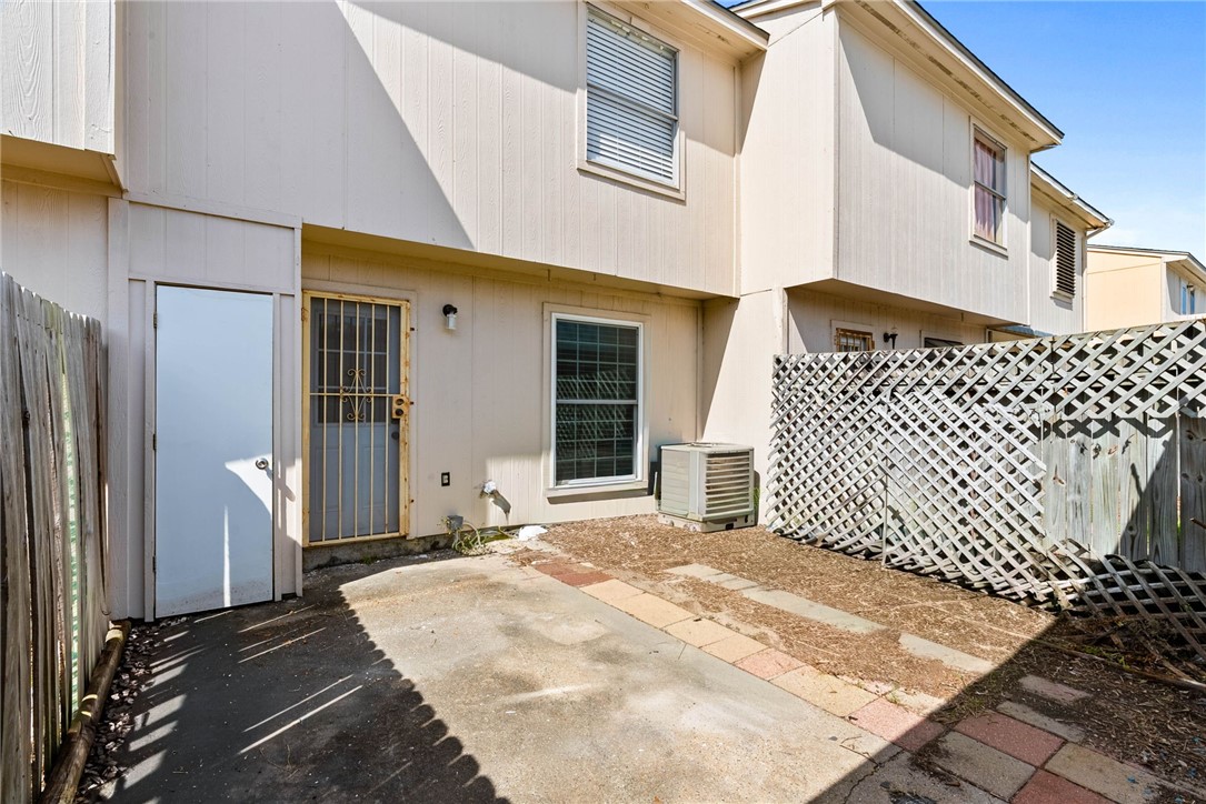 6702 Everhart Road S 105 Corpus Christi TX 78413