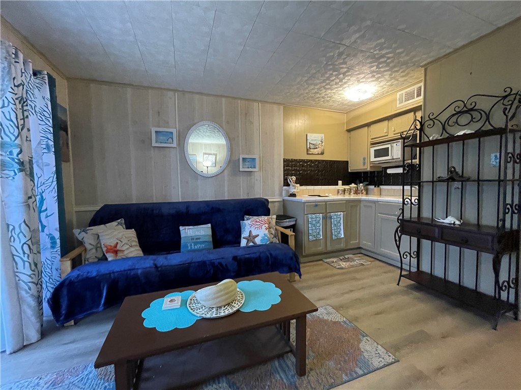 3938 Surfside Boulevard 3106 Corpus Christi TX 78402