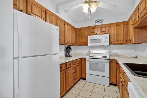 5973 State Highway 361 225 Port Aransas TX 78373
