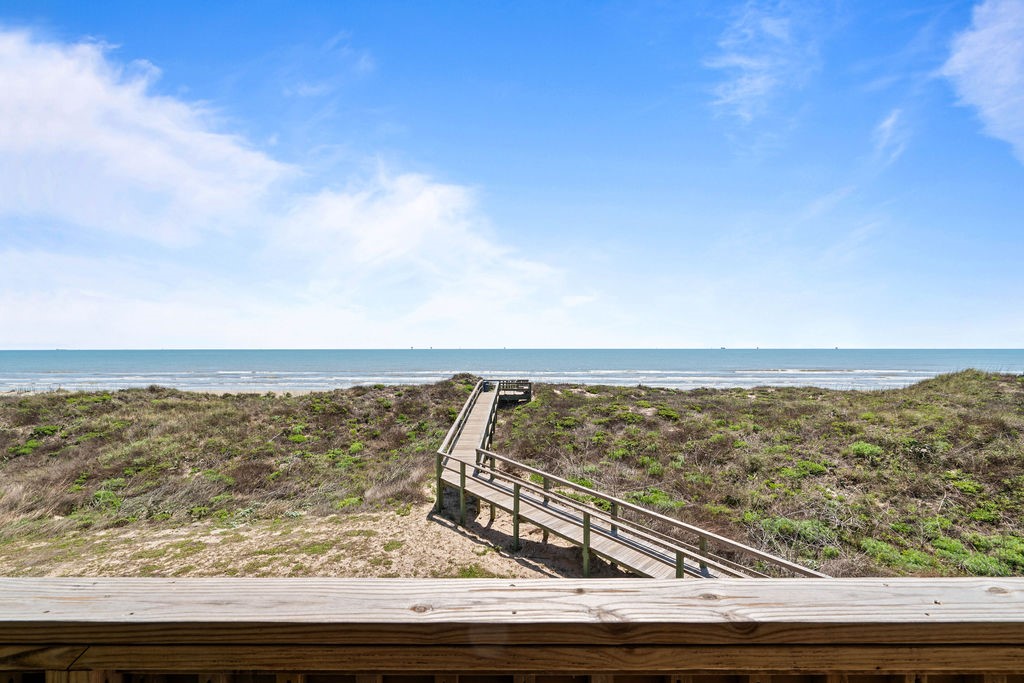 6109 State Highway 361 204 Port Aransas TX 78373