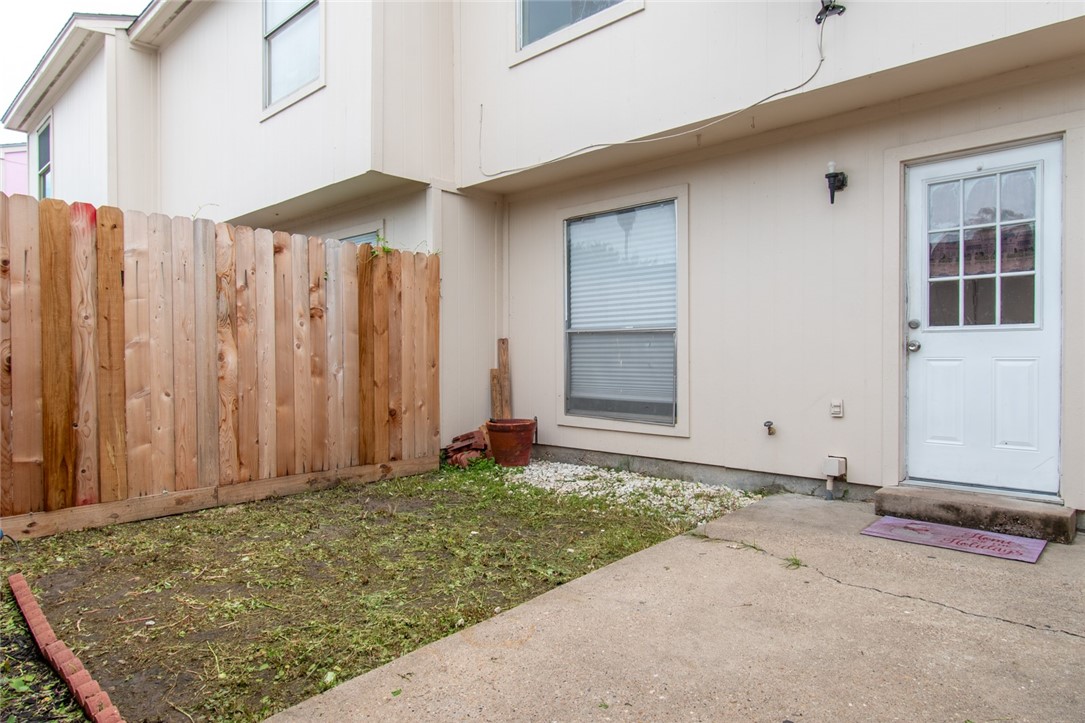 6702 Everhart Corpus Christi TX 78413