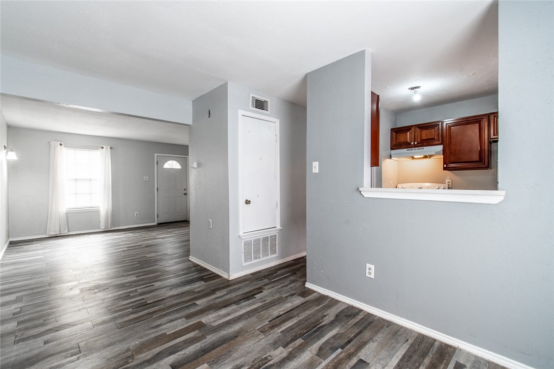 6702 Everhart Corpus Christi TX 78413
