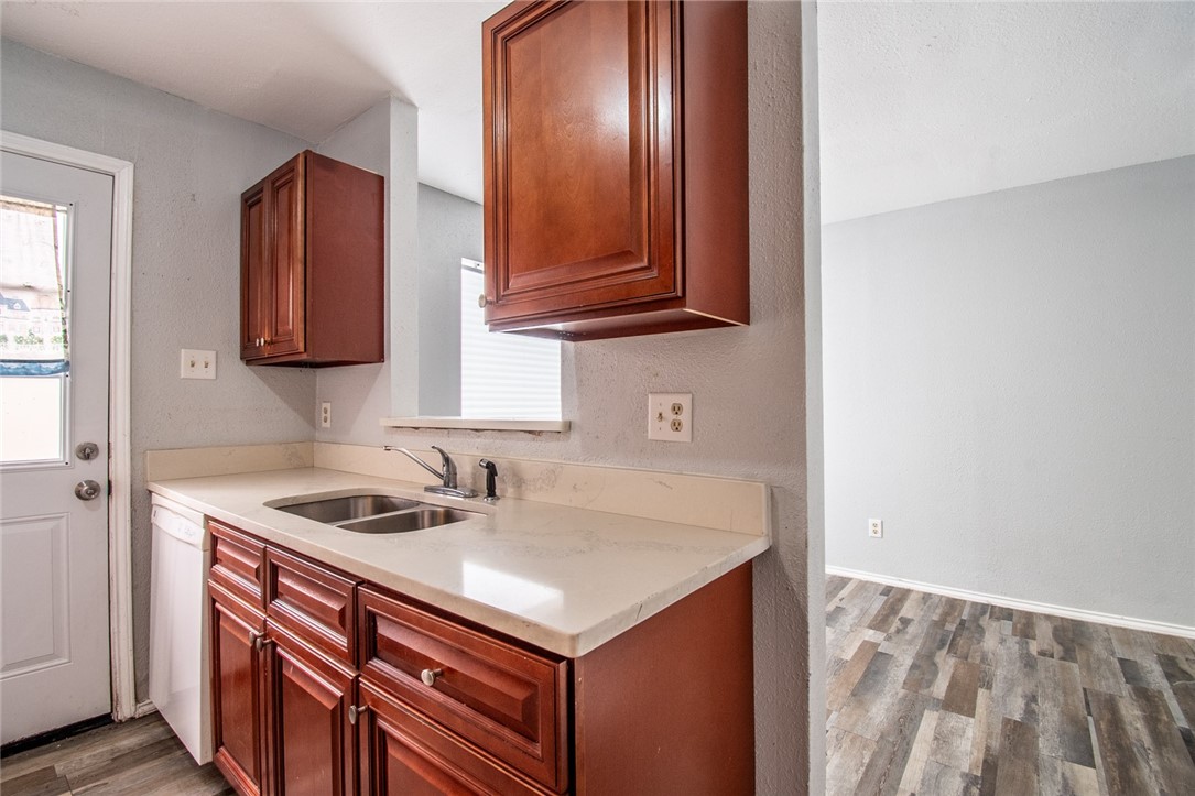 6702 Everhart Corpus Christi TX 78413