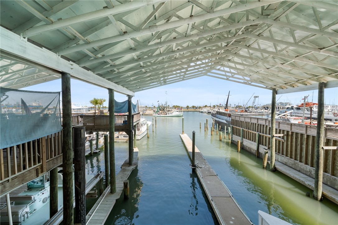 318 W Cotter Avenue 2 Port Aransas TX 78373
