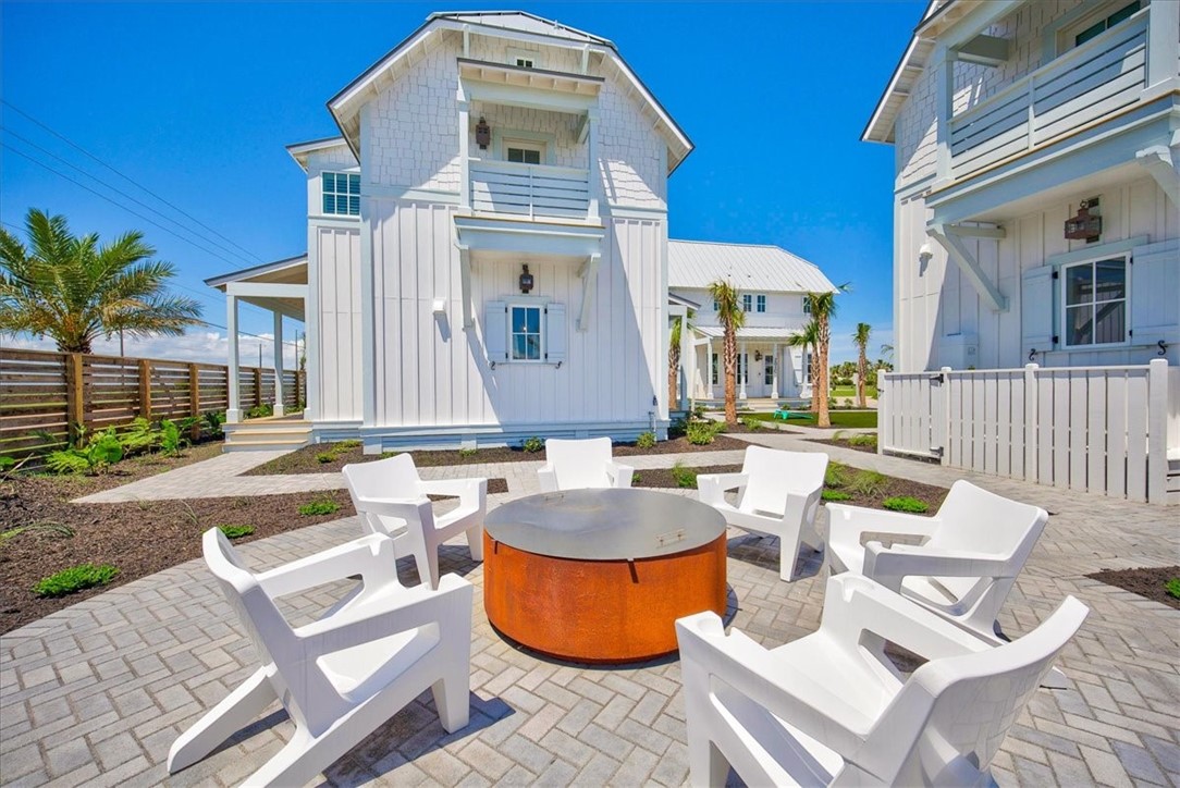 201 Laughing Gull Lane B Port Aransas TX 78373