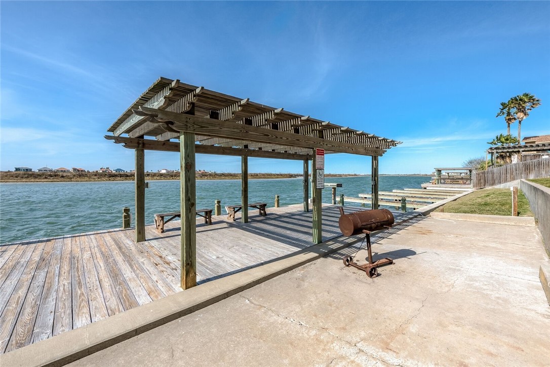 15225 Leeward Drive B4 Corpus Christi TX 78418