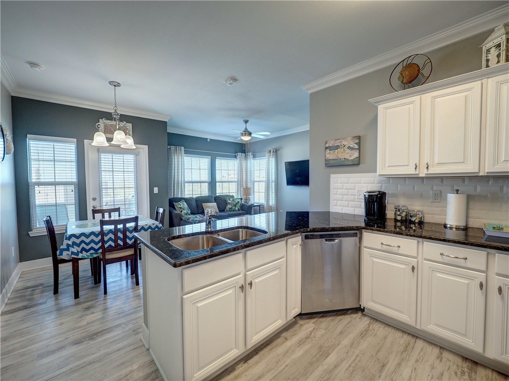 14802 Whitecap Boulevard 107 Corpus Christi TX 78418