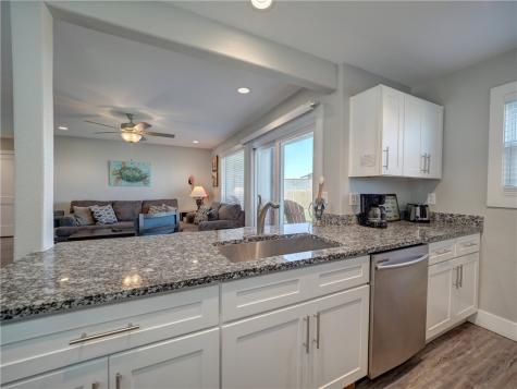 230 Cut Off 126 Port Aransas TX 78373