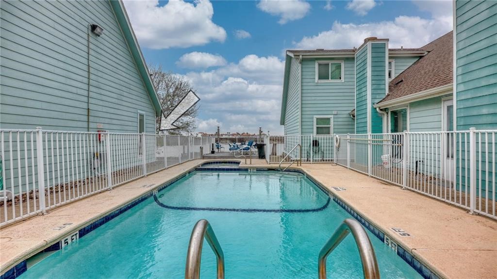 15201 Leeward Dr B8 Corpus Christi TX 78418