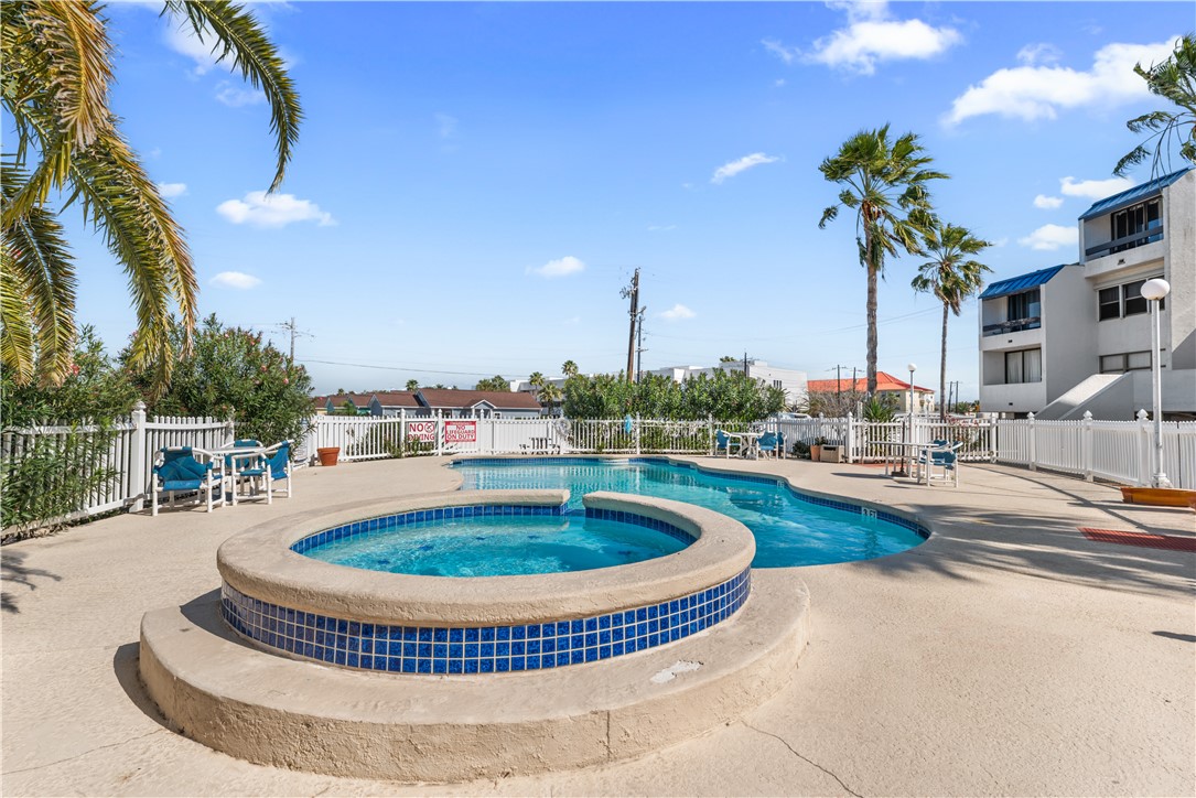 14401 Commodores Drive 101 Corpus Christi TX 78418