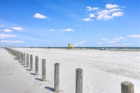 800 Sandcastle Drive 106 Port Aransas TX 78373