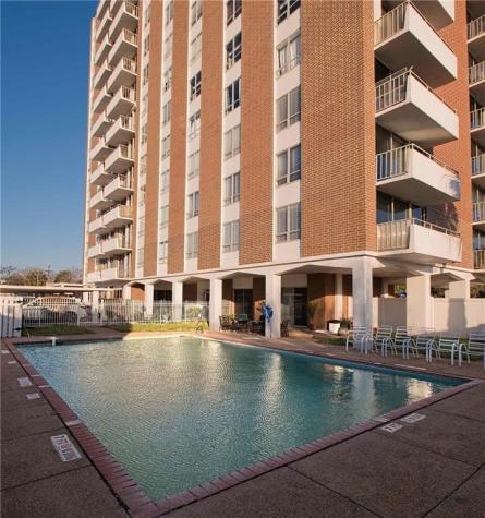 715 S Upper Broadway Street 1203 Corpus Christi TX 78401