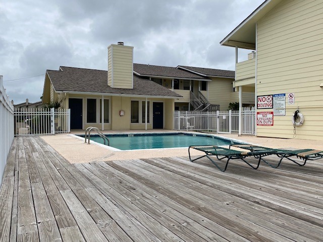 1011 Ennis Joslin 222 Corpus Christi TX 78412