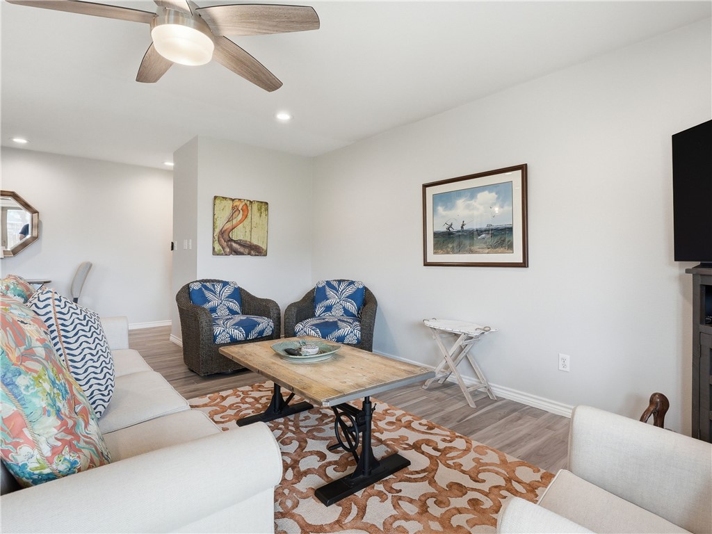 2404 Bayhouse Drive Rockport TX 78382