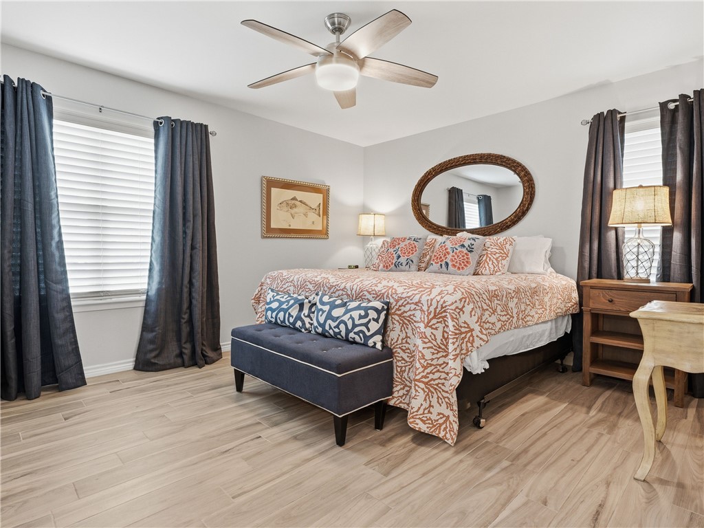 2404 Bayhouse Drive Rockport TX 78382