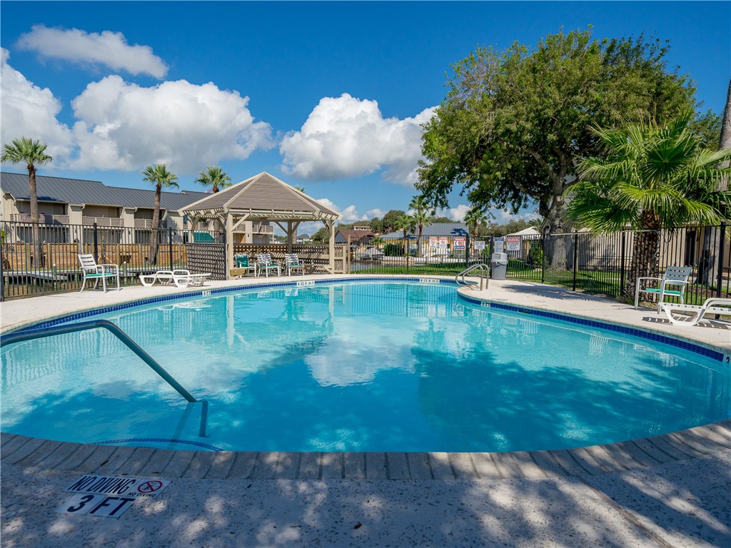 2404 Bayhouse Drive Rockport TX 78382