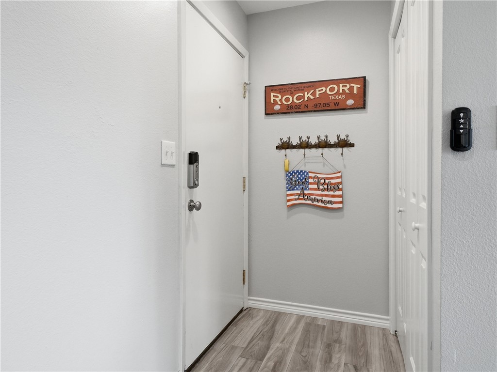 2404 Bayhouse Drive Rockport TX 78382