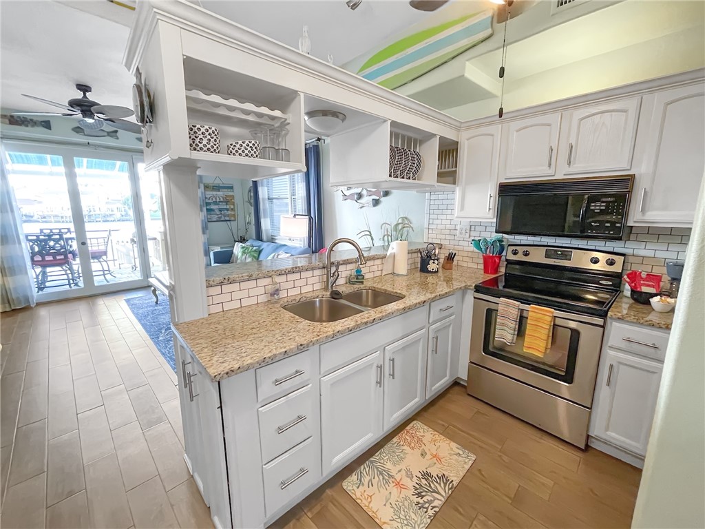 15401 Fortuna Bay Drive 101 Corpus Christi TX 78418