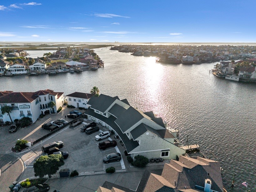 15401 Fortuna Bay Drive 101 Corpus Christi TX 78418