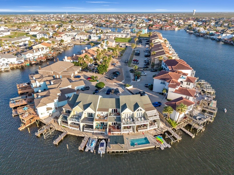 15401 Fortuna Bay Drive 101 Corpus Christi TX 78418