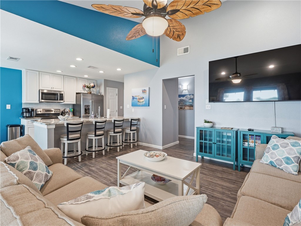 2515 Bayhouse Drive Rockport TX 78382