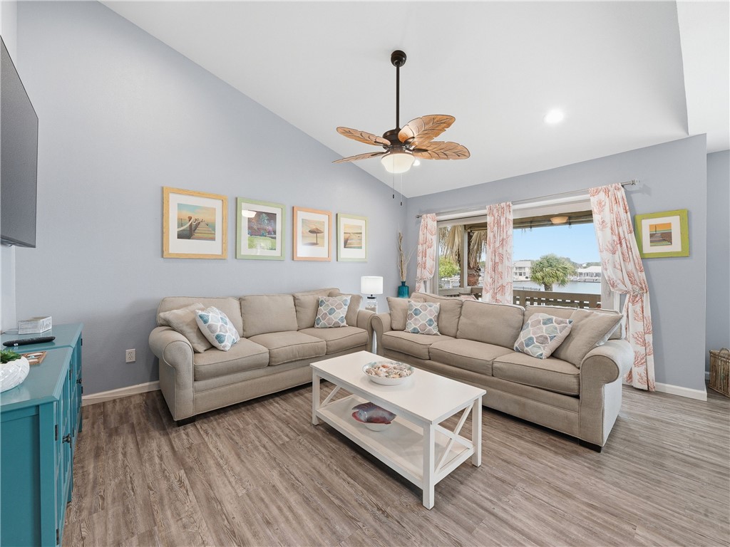 2515 Bayhouse Drive Rockport TX 78382
