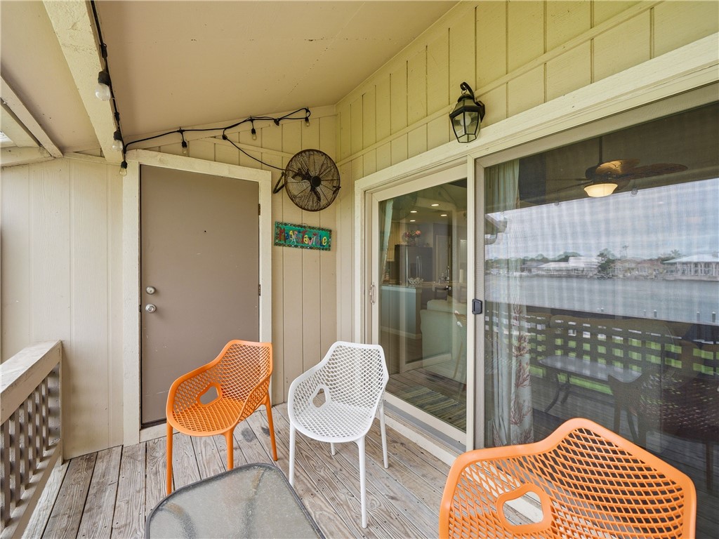 2515 Bayhouse Drive Rockport TX 78382