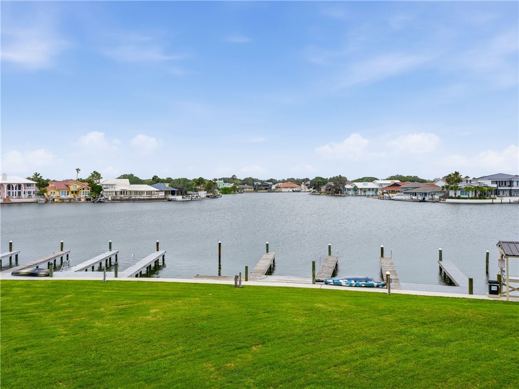 2515 Bayhouse Drive Rockport TX 78382
