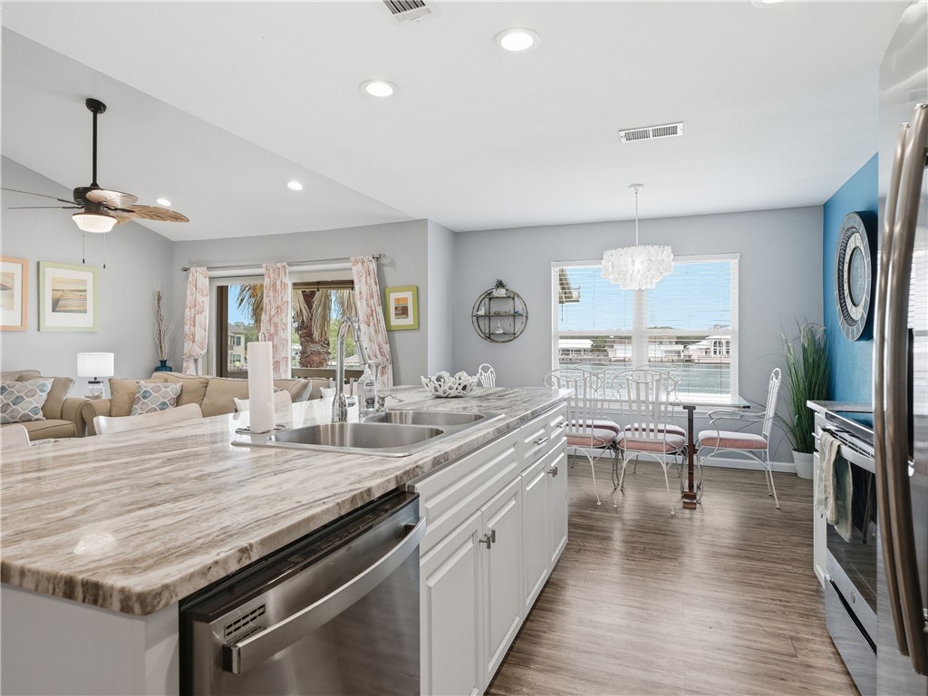 2515 Bayhouse Drive Rockport TX 78382