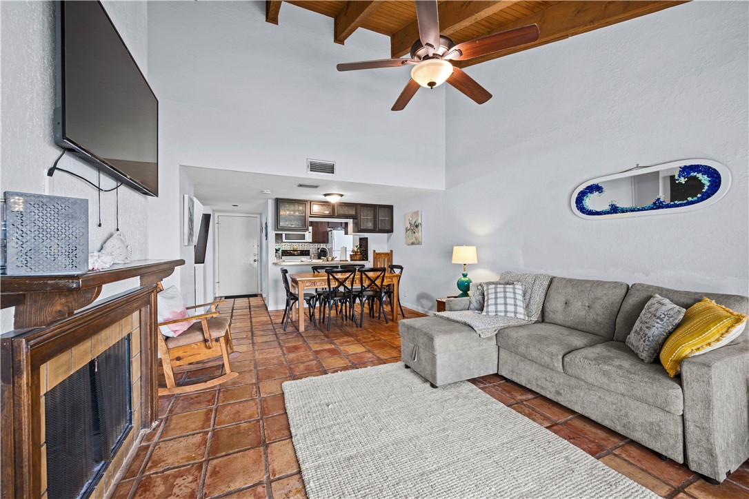 2003 N Fulton Beach 36 Rockport TX 78382