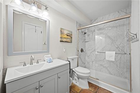 2003 N Fulton Beach 36 Rockport TX 78382