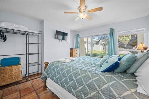2003 N Fulton Beach 36 Rockport TX 78382
