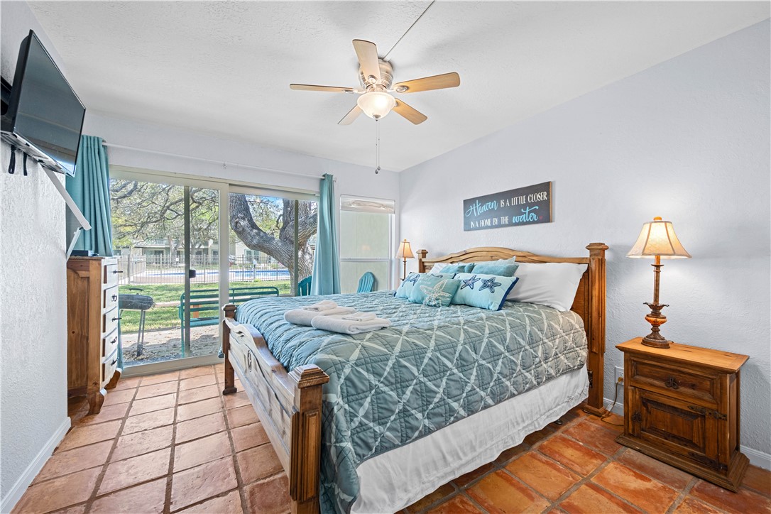2003 N Fulton Beach 36 Rockport TX 78382