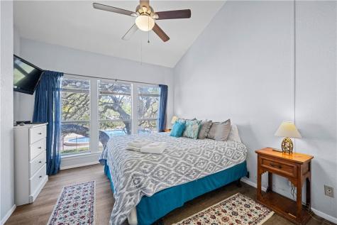 2003 N Fulton Beach 36 Rockport TX 78382