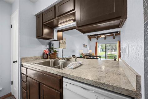 2003 N Fulton Beach 36 Rockport TX 78382