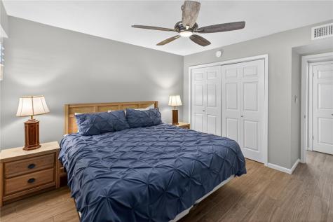 14810 Windward Drive 406 Corpus Christi TX 78418