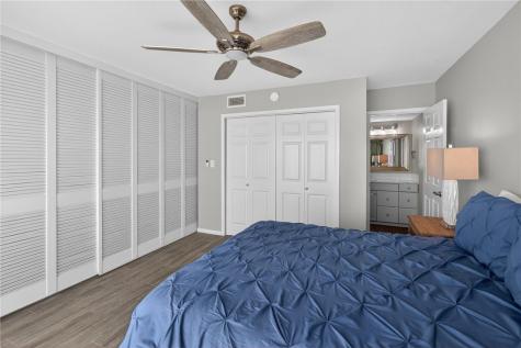 14810 Windward Drive 406 Corpus Christi TX 78418