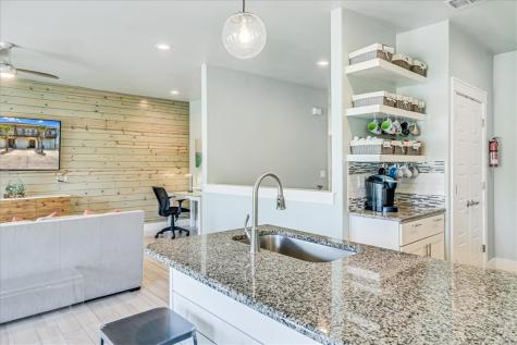 247 W Roberts Avenue 20 Port Aransas TX 78373
