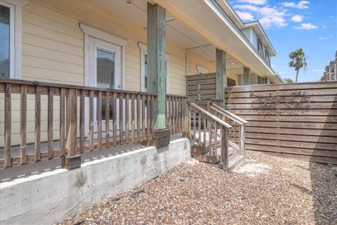247 W Roberts Avenue 20 Port Aransas TX 78373