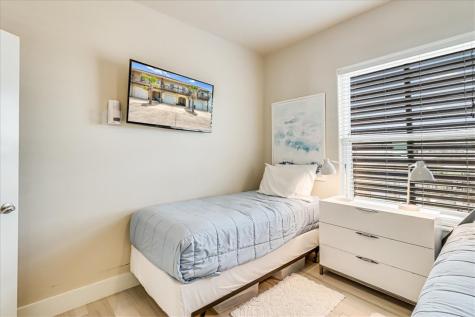 247 W Roberts Avenue 20 Port Aransas TX 78373