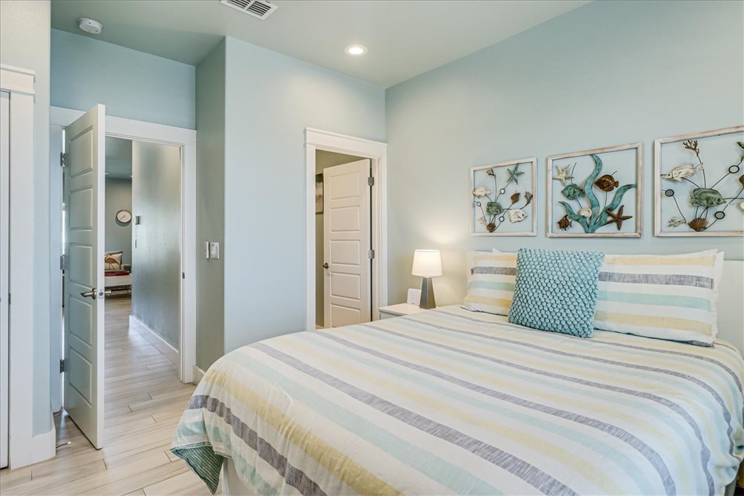 247 W Roberts Avenue 20 Port Aransas TX 78373