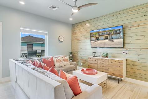 247 W Roberts Avenue 20 Port Aransas TX 78373