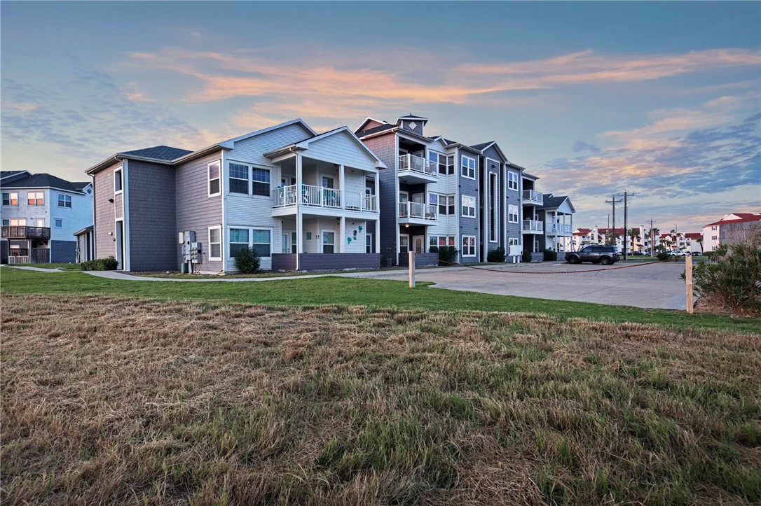 14802 Whitecap Boulevard 3-106 Corpus Christi TX 78418