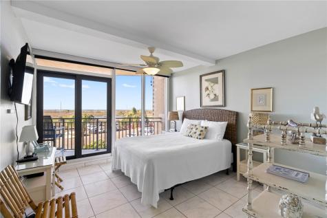 6649 Seacomber Drive 310 Port Aransas TX 78373