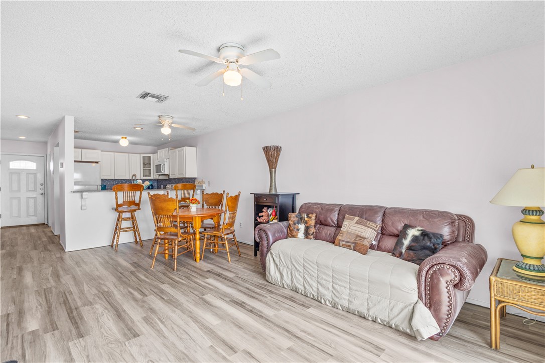 13953 Fortuna Bay Drive 8 Corpus Christi TX 78418