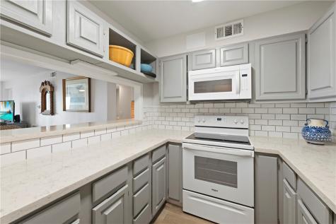 5973 State Highway 361 236 Port Aransas TX 78373